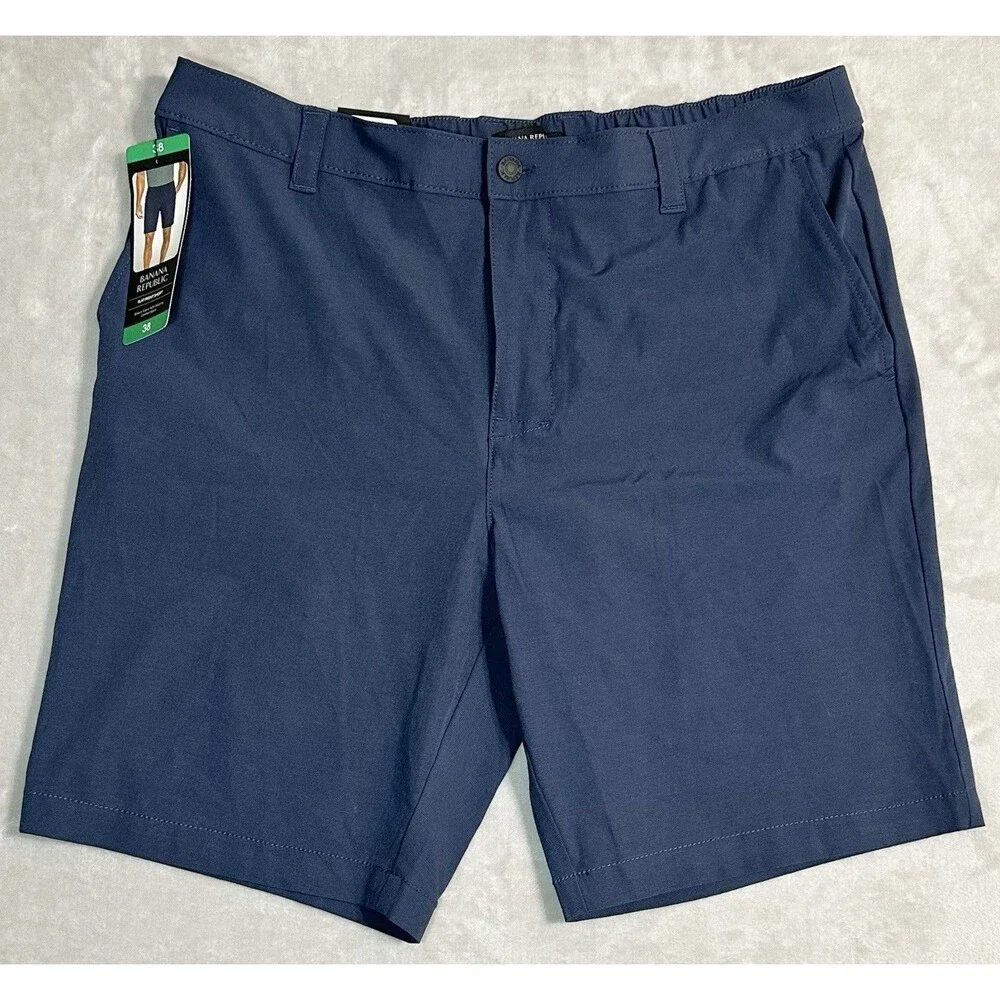 NWT Banana Republic Mens 38 Vintage Indigo Comfort Flat Front Performance Shorts